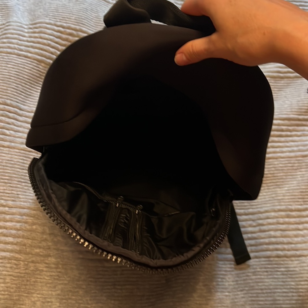Dagne Dover Dakota backpack in black, size medium - Picture 3 of 3